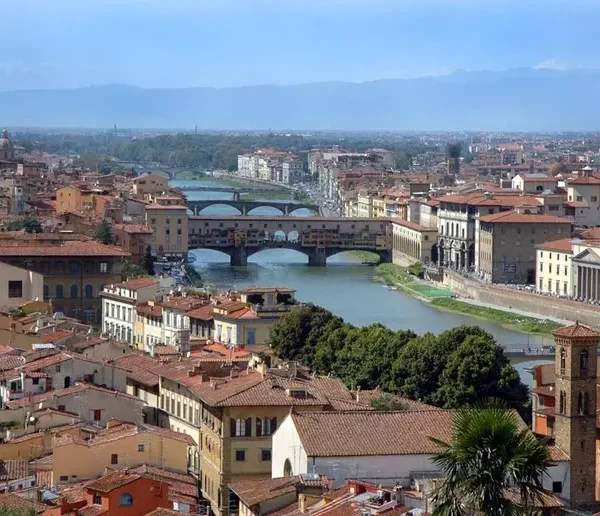 Firenze, locazioni brevi, il Comune ci riprova, intanto un giudice dà nuovamente ragione ad un gestore